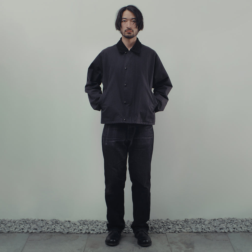 ISLES COAT IN BLACK WAXED COTTON